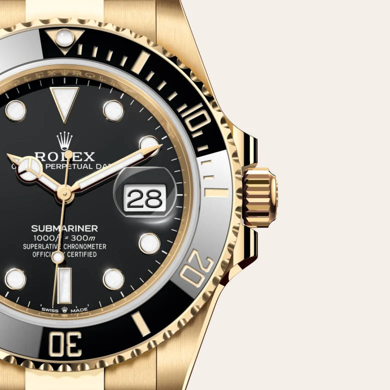 ROLEX SUBMARINER GOLD BLACK (AUTOMATIC)