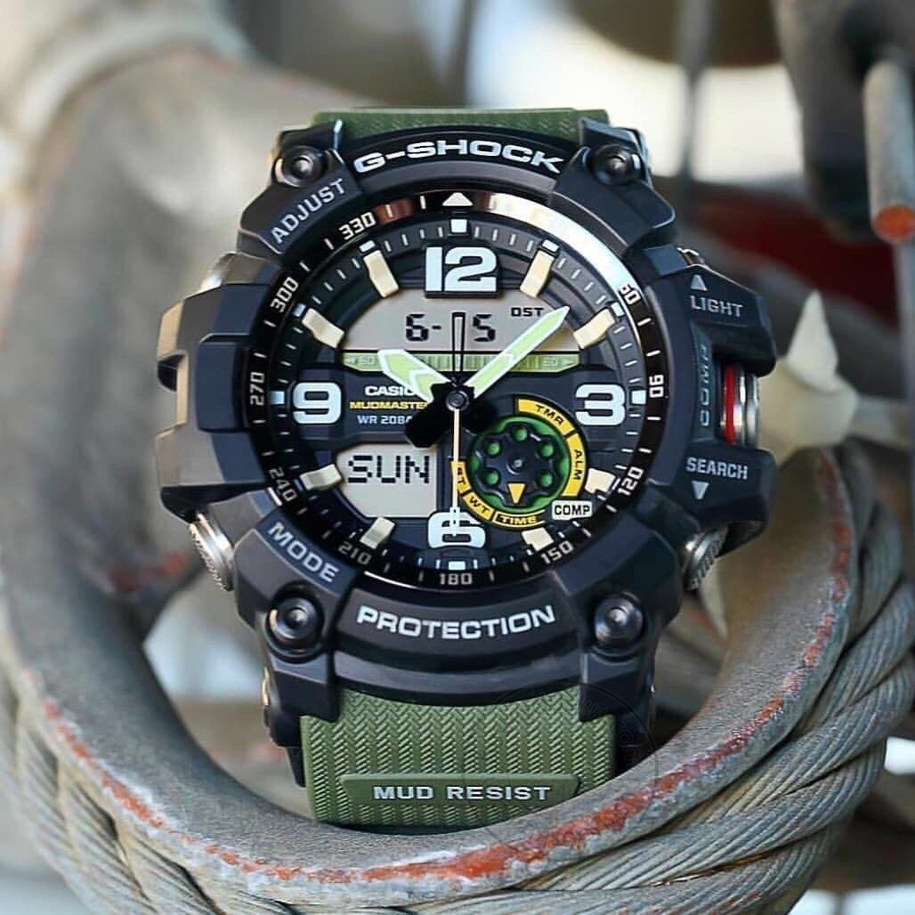 G SHOCK MUDMASTER GG - 1000 ANALOG-DIGITAL WATCH WITH ORIGINAL BOX