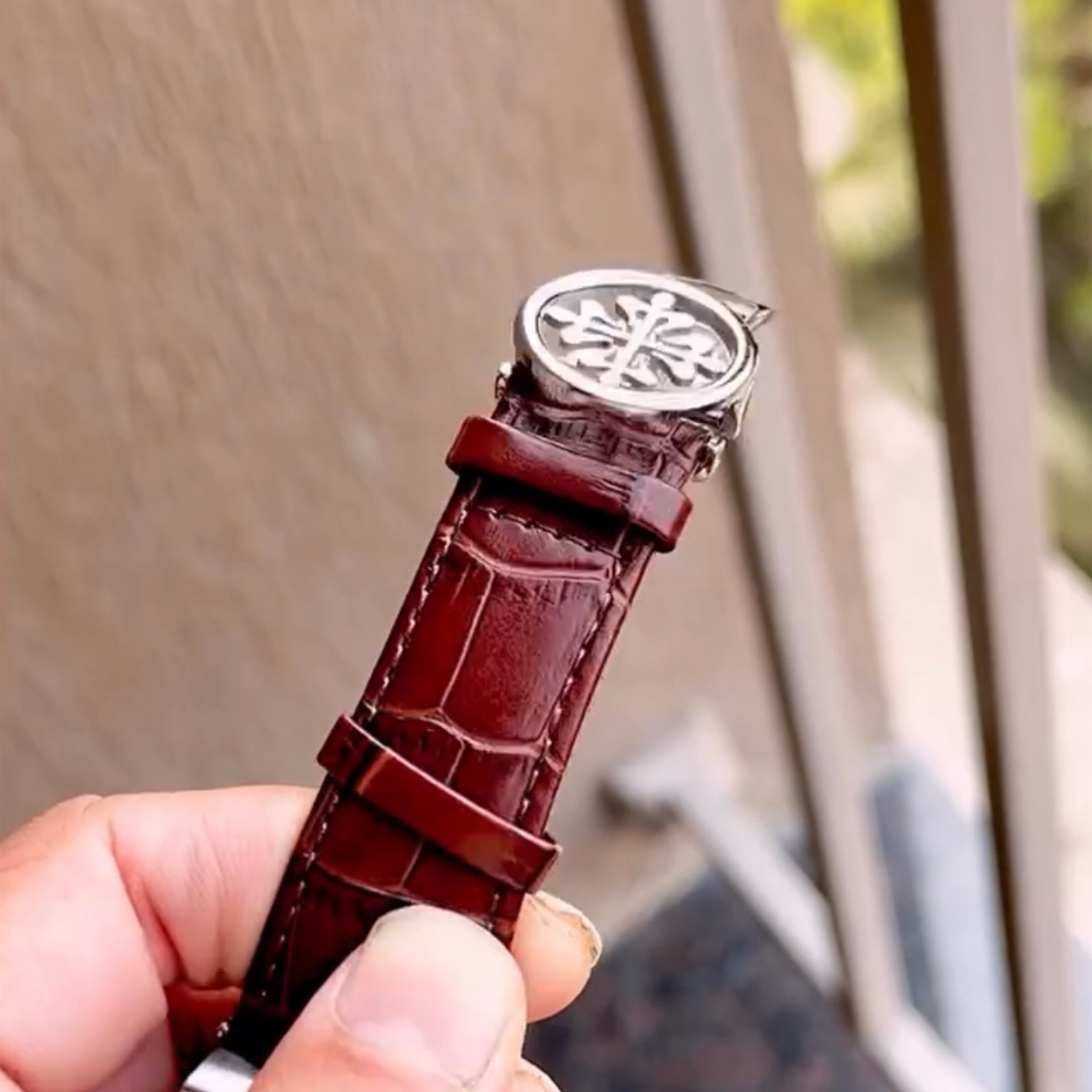 PATEK PHILIPPE NAUTILUS (AUTOMATIC)