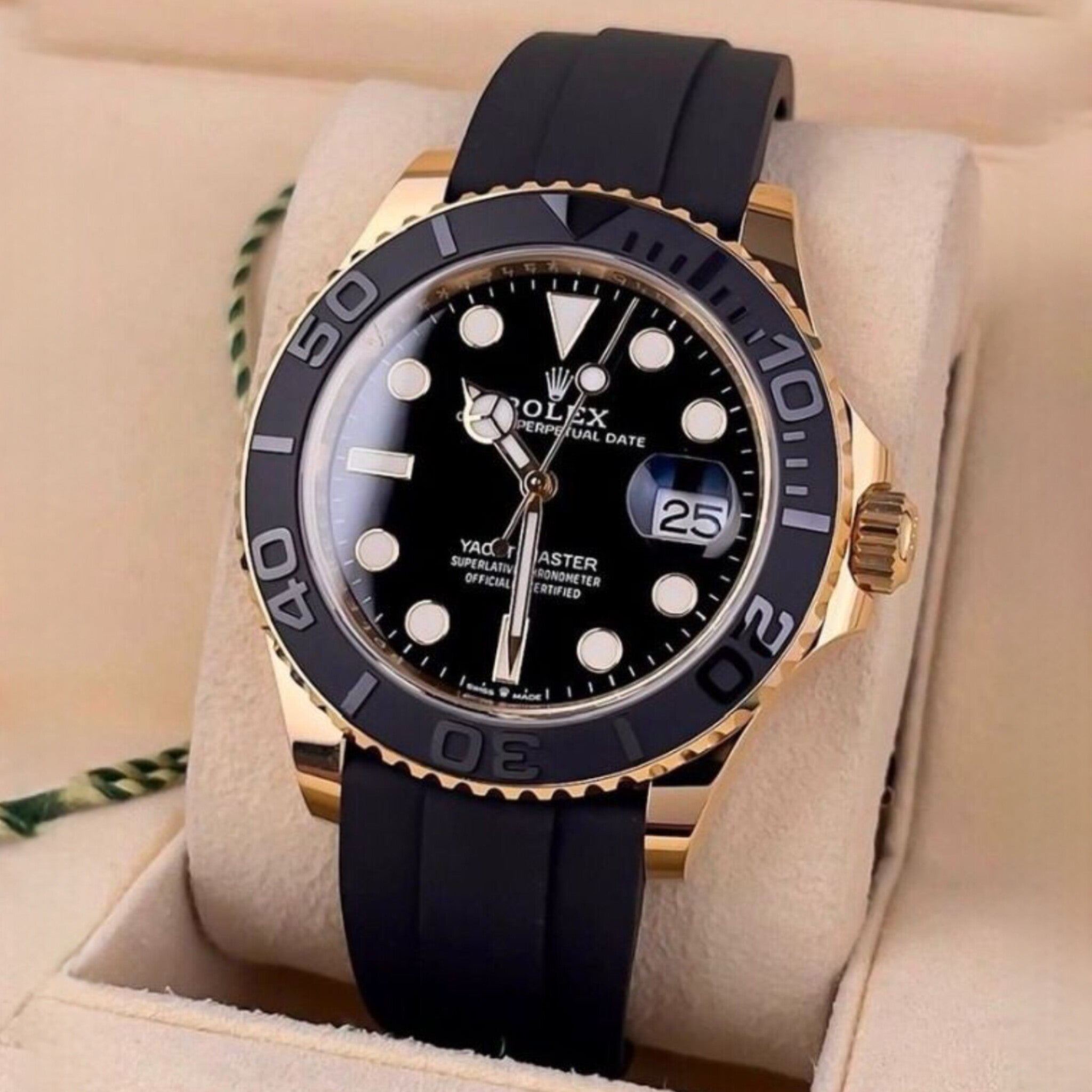 ROLEX YACHT MASTER GOLD (CELL MODEL)