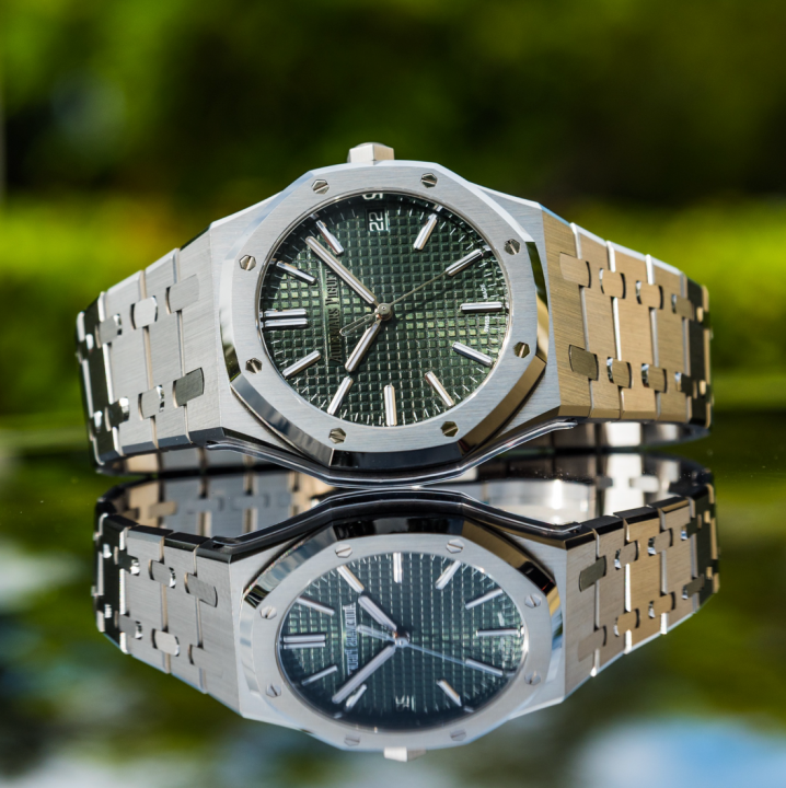 AUDEMARS PIGUET ROYAL OAK SILVER GREEN (CELL MODEL)