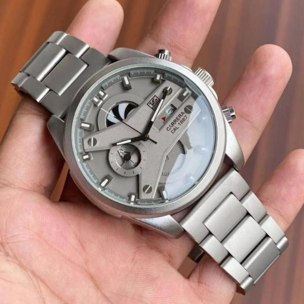 TAG HEUER CR7 DIAGNO GREY CHRONOGRAPH WATCH WITH METAL BELT