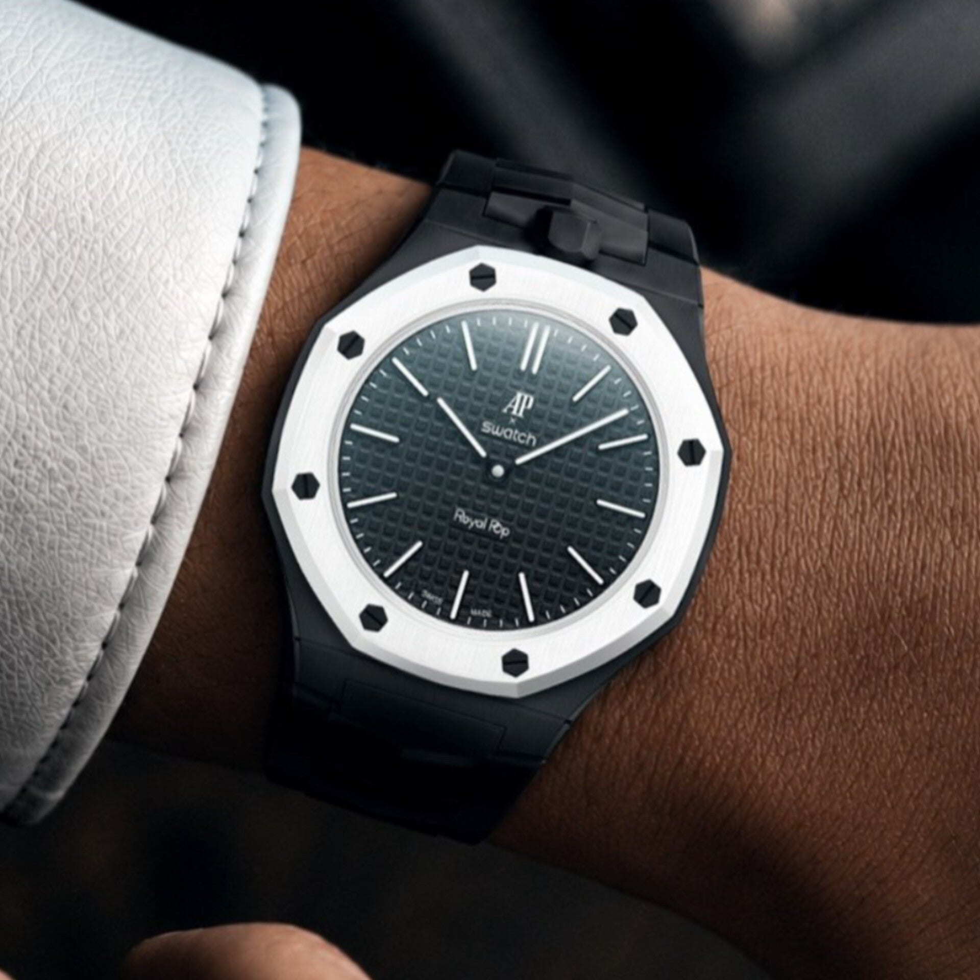 ROYAL POP AP X SWATCH WATCH