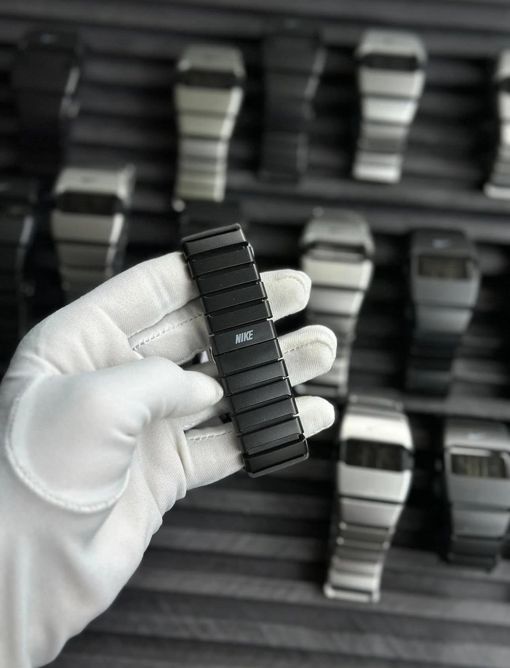 NIKE WATCH ANALOG BLACK (CARBONATE FIBER)