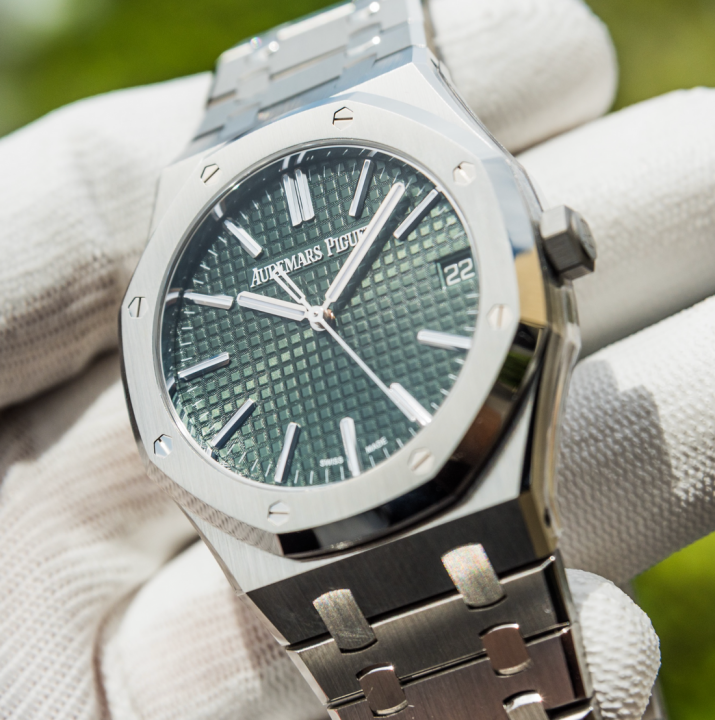 AUDEMARS PIGUET ROYAL OAK SILVER GREEN (CELL MODEL)