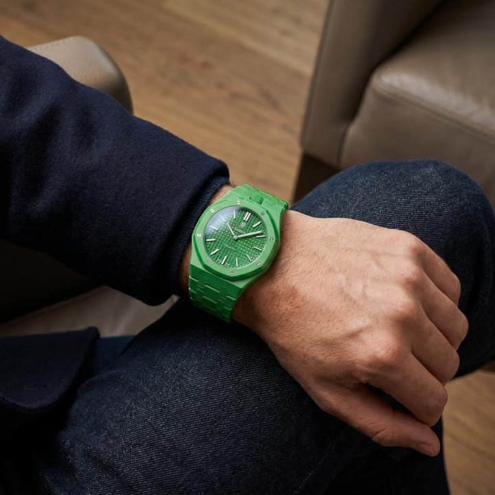 ROYAL POP AP X SWATCH WATCH
