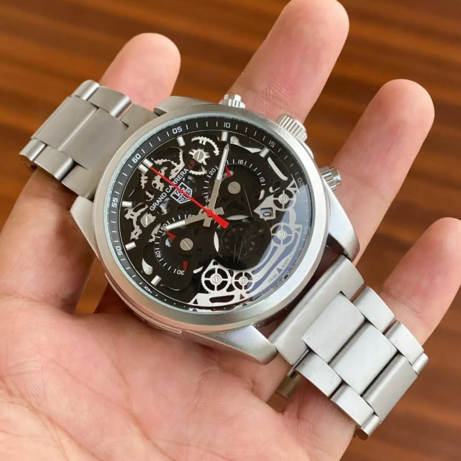 TAG HEUER CR7 DIAGNO GREY CHRONOGRAPH WATCH WITH METAL BELT